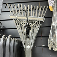 Load image into Gallery viewer, Flex Rake Shrub Rake